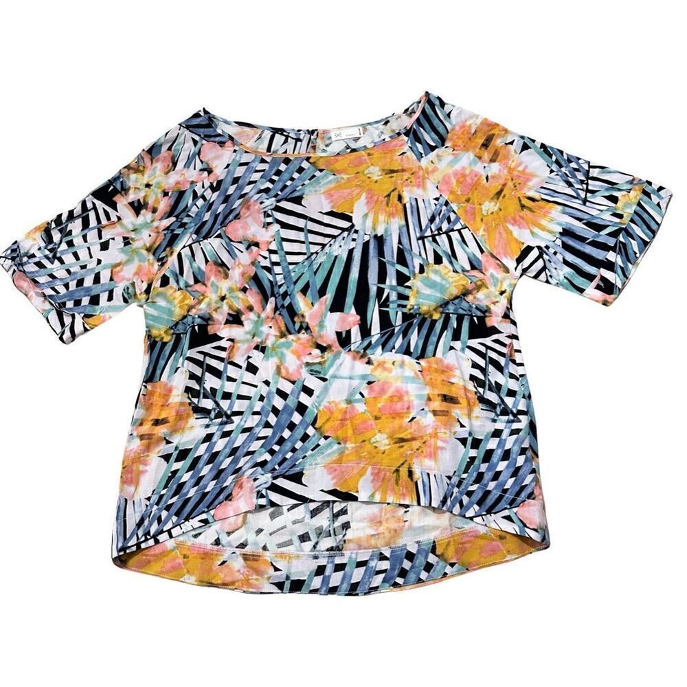 GF Xsmall Tropical Floral Short Sleeve Blouse